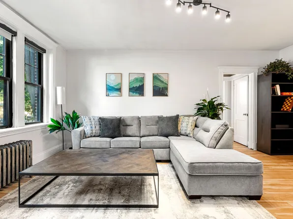 30 Jamaicaway APT 1, Boston, MA 02130