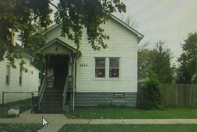 2nd image of 3214 S 48th Ct