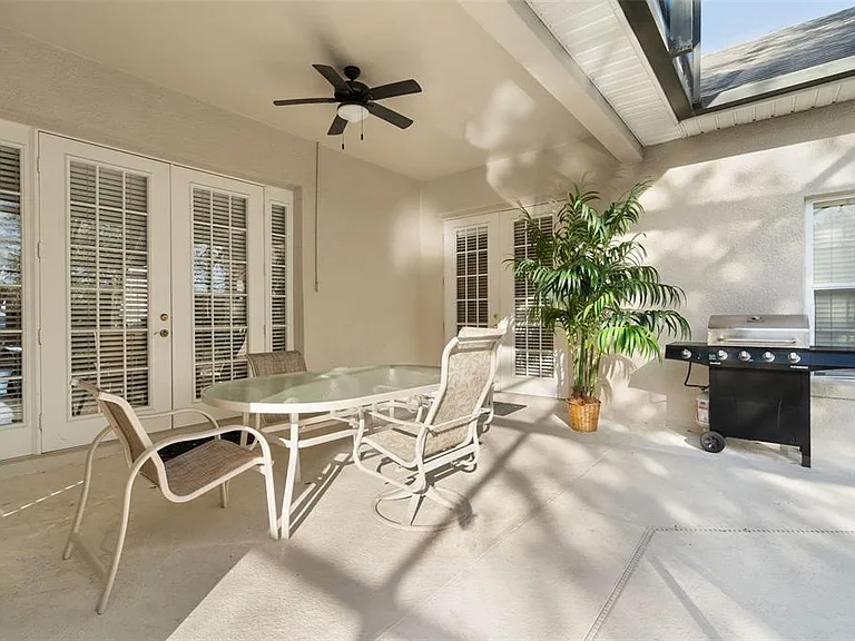7939 Sea Pearl Cir — Photo 41
