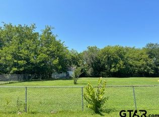 565 Smith Cir, Pt, TX 75472