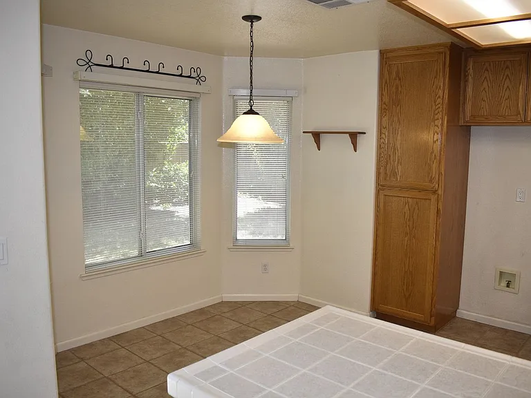 5229 Windham Way — Photo 6