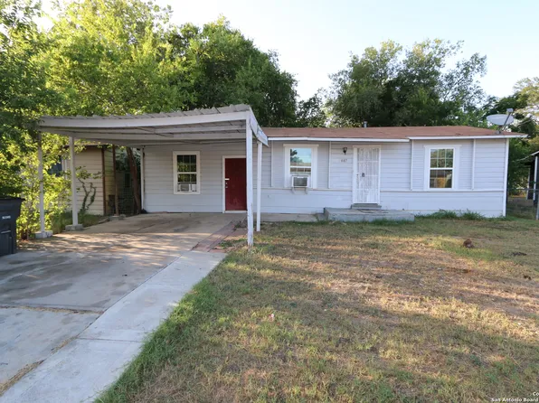 647 Ferris Ave., San Antonio, TX 78220