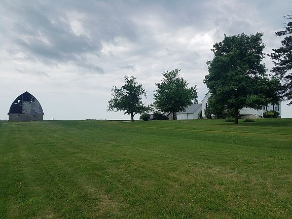 5th image of 2049 County Road 2100 N