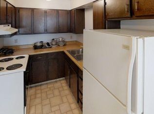 410 N Spring Ave #4, Sioux Falls, SD 57104