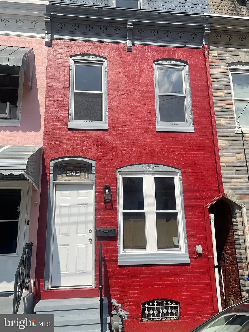 543 Tulpehocken St photo 1