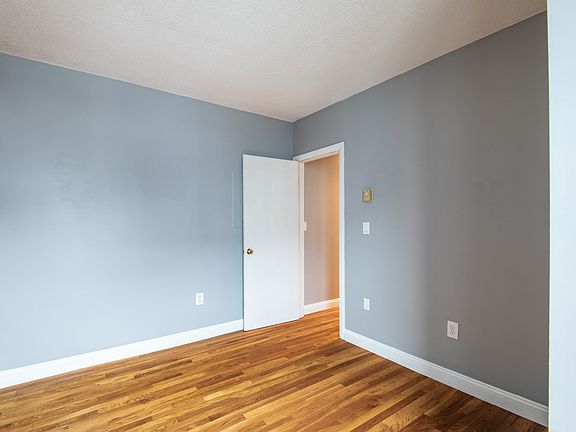 4th image of 6 Monmouth St APT 202