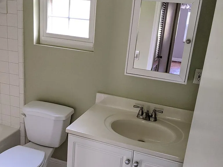 1951 N Meridian Rd #29 — Photo 6