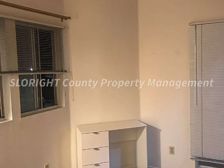 1185 E Foothill Blvd #3 — Photo 22