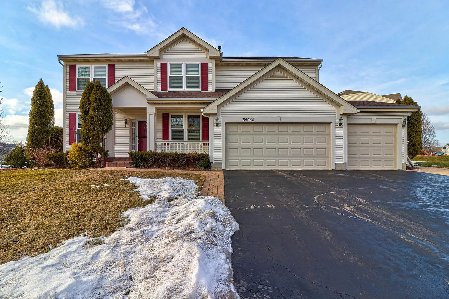 34058 N Bluestem Rd photo 1