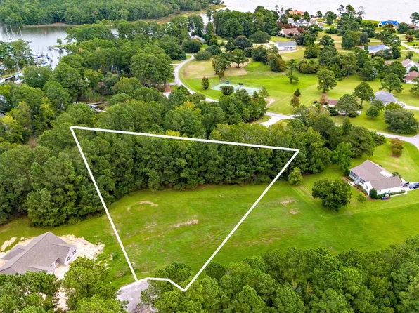 5908 Sea View Drive, Oriental, NC 28571