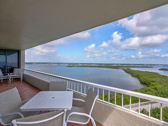 4th image of 5550 N Ocean Dr APT 16C