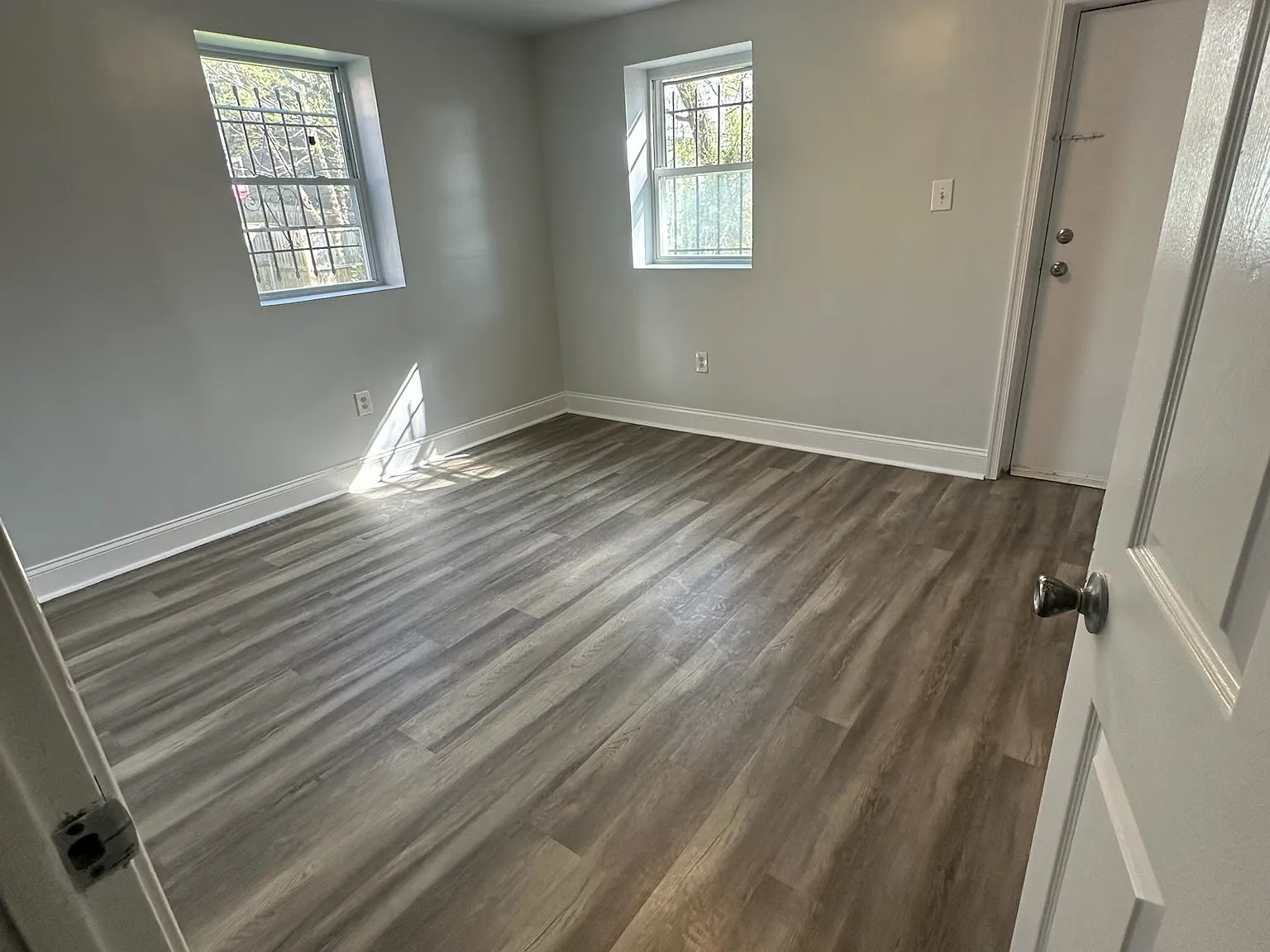 3 bed, 830 sqft, $2,800 — Photo 4
