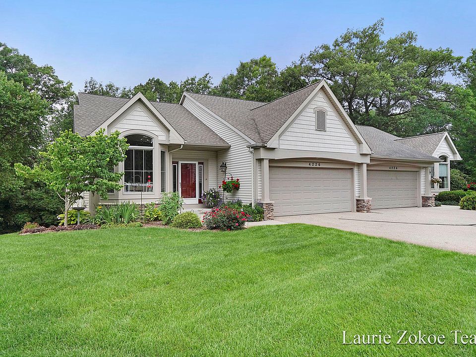 1st image of 4226 Willow Lane Dr NE