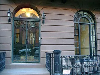 Rented by Bond New York