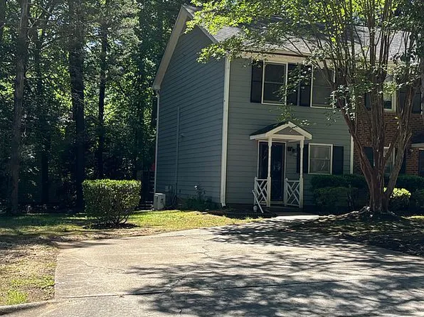 110 Cimmaron Ct, Cary, NC 27511