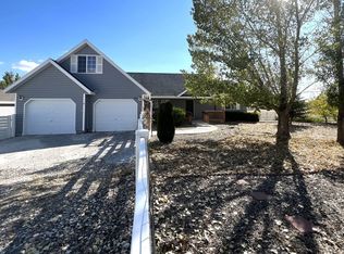 204 Edgebrook Dr, Spring Creek, NV 89815