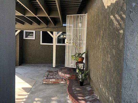 3rd image of 11742 9th St