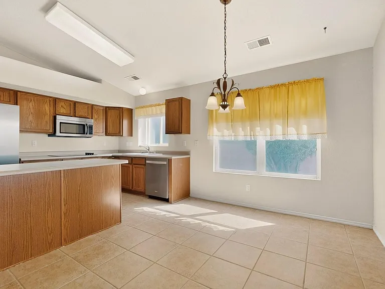 10144 Calle Chulita NW — Photo 34