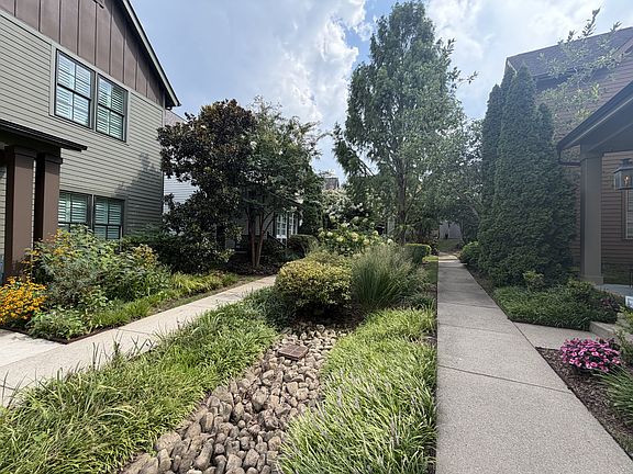 5th image of 101 Cottage Ln