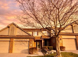 1291 Azalea Ln #120, Waterford, MI
