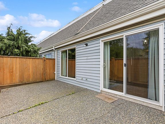4th image of 1829 Heath Rd #10