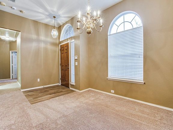 5th image of 5309 Highlands Dr