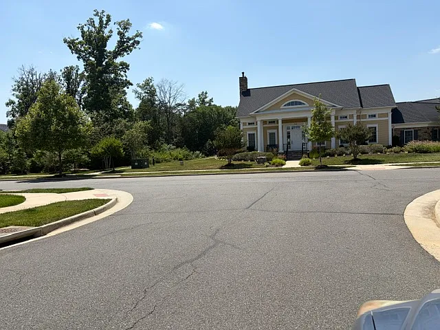 13684 Sovereign Way — Photo 11