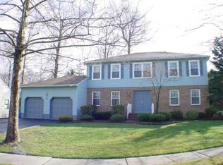 26 Churchill Rd, Edison, NJ 08820