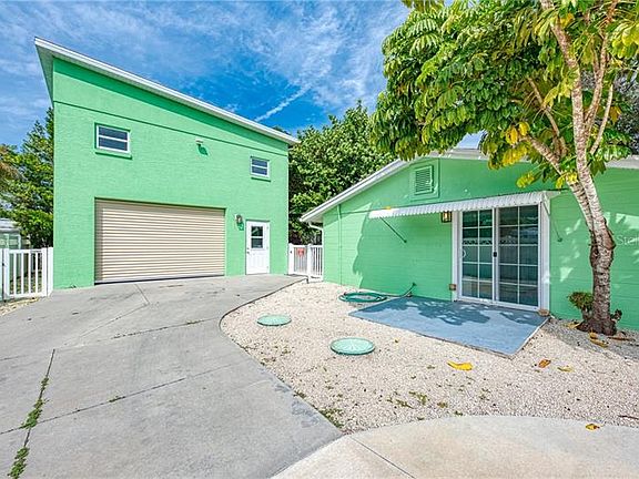 3rd image of 107 Pops Ln