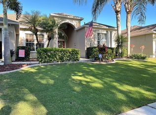 818 Innergary Pl, Valrico, FL 33594