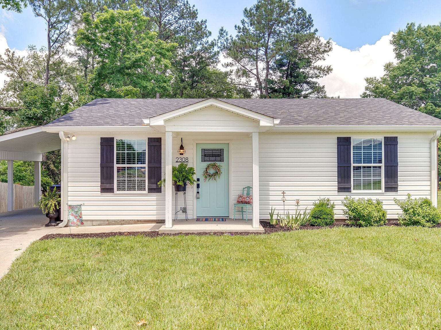 2308 Thomas Ave, Columbia, TN 38401 Zillow