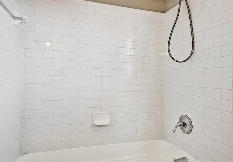 324 Carlyle Park Dr — Photo 13