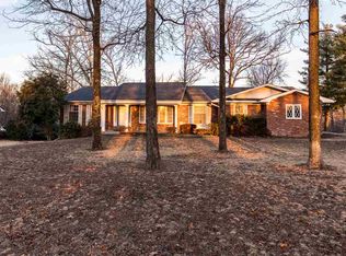1519 Lurlyn Dr, Poplar Bluff, MO 63901