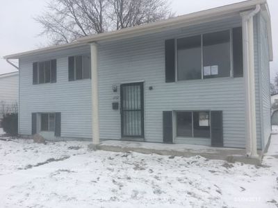 1202 Sylvan Ln, South Bend, IN, 46619