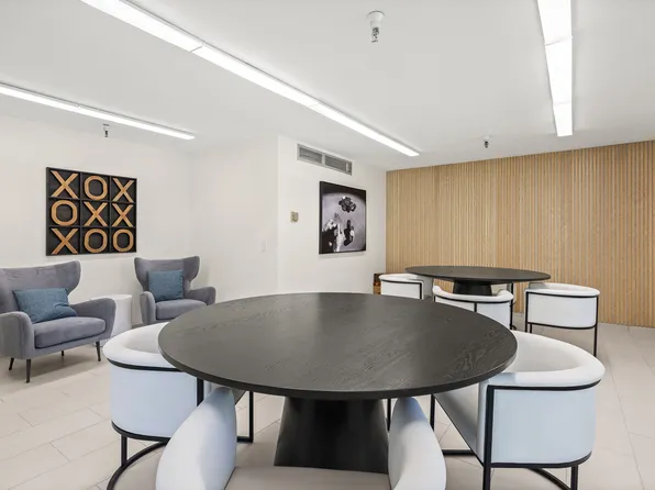 The Laurel at Mountain View (55+), 1981 Montecito Ave Building 122, Mountain View, CA 94043