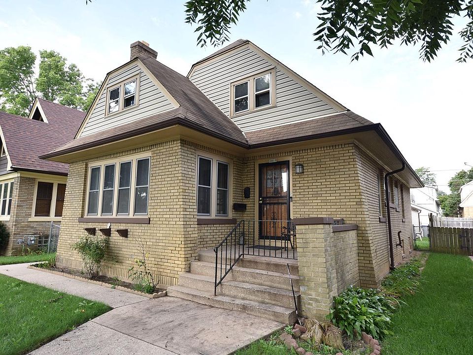 2819 North 54th St, Milwaukee, WI 53210 Zillow