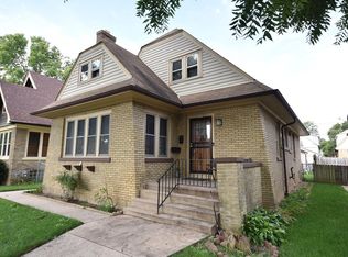 2819 N 54th St, Milwaukee, WI 53210