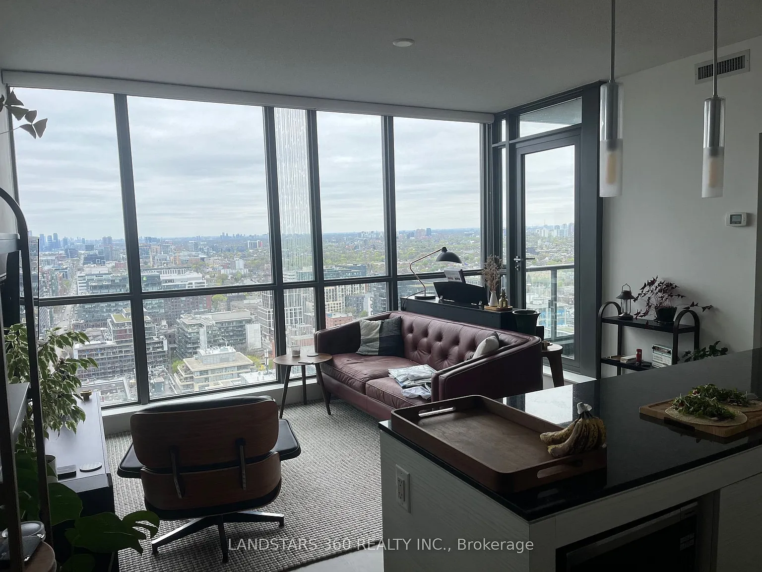 2 bed, $2,800 — Photo 3