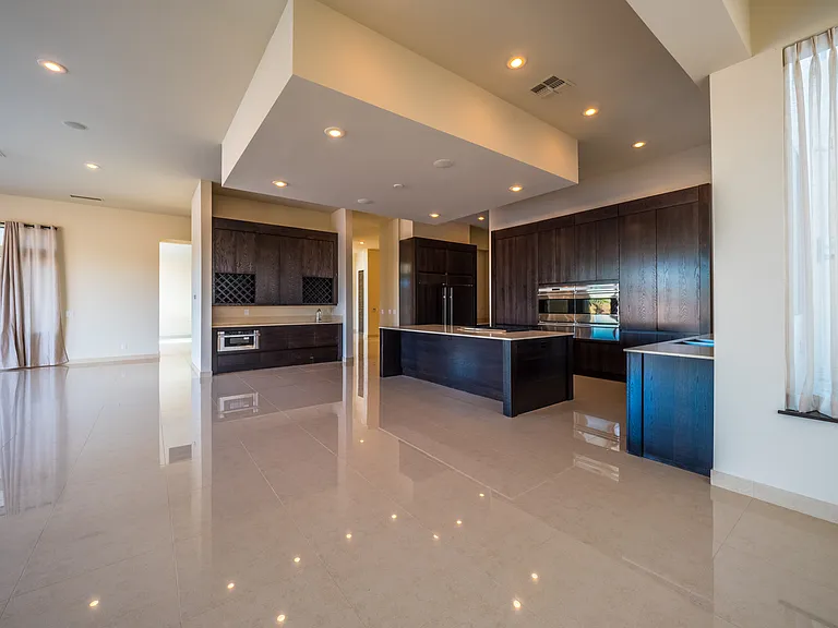 7426 Yonie Ct — Photo 14