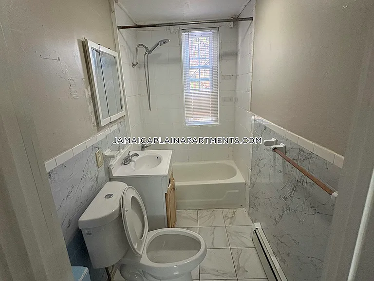 89 Minden St #3 — Photo 5