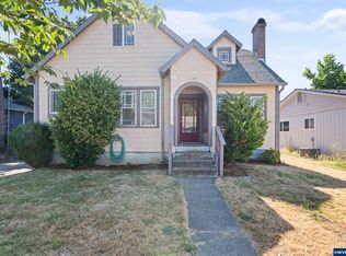 1140 13th St NE #1, Salem, OR