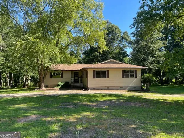 1071 Dials Mill Spur, Statham, GA 30666