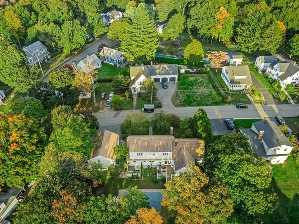 7 Exeter St, Marlborough, MA 01752