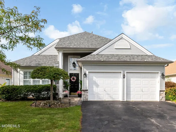 3 Gascony Circle, Manchester, NJ 08759
