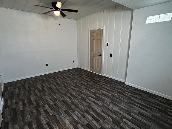 2nd image of 1845 Savannah Ave