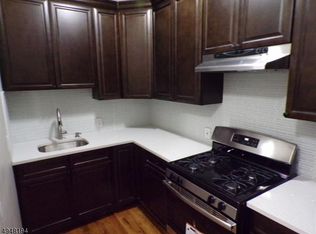 82 Prospect St, Lodi, NJ 07644