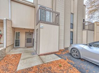 24 Valley Forge Dr, Oak Ridge, TN 37830