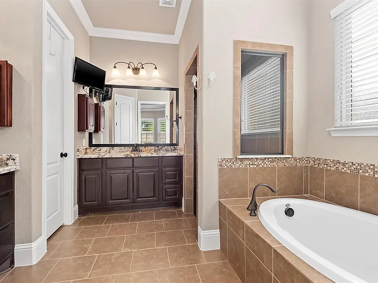 3502 Gambel Dr — Photo 21