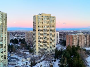 8 Lisa St #1602, Brampton, ON L6T 4S6