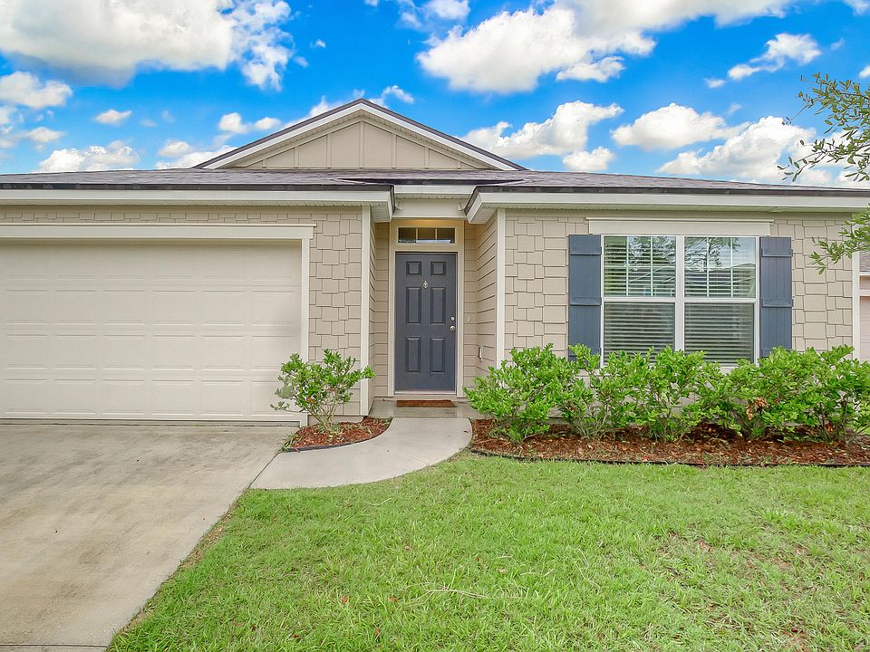 1st image of 65080 Lagoon Forest Dr